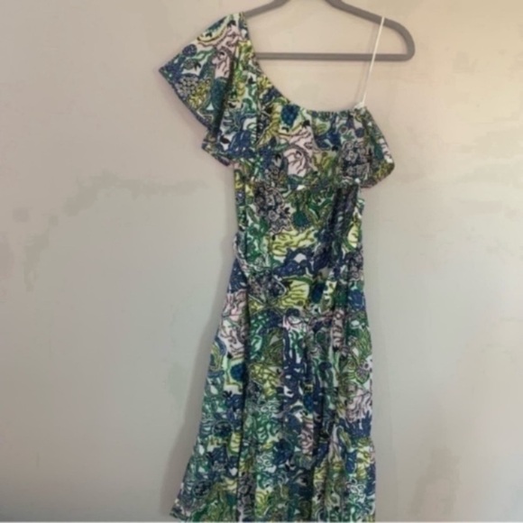 alc green floral dress ASTR the Label Halcyon Dress in Green main image 1